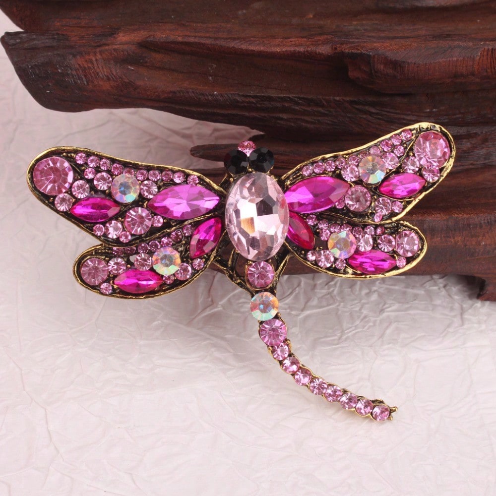Vintage Fashion Retro Outfit - Vintage Gold-Tone Pink Rhinestone Dragonfly Brooch,
