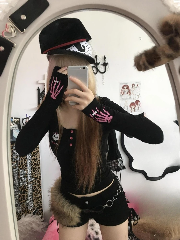 Y2K Vintage Cartoon Print T-Sh - Vintage Fashion Streetwear review and price